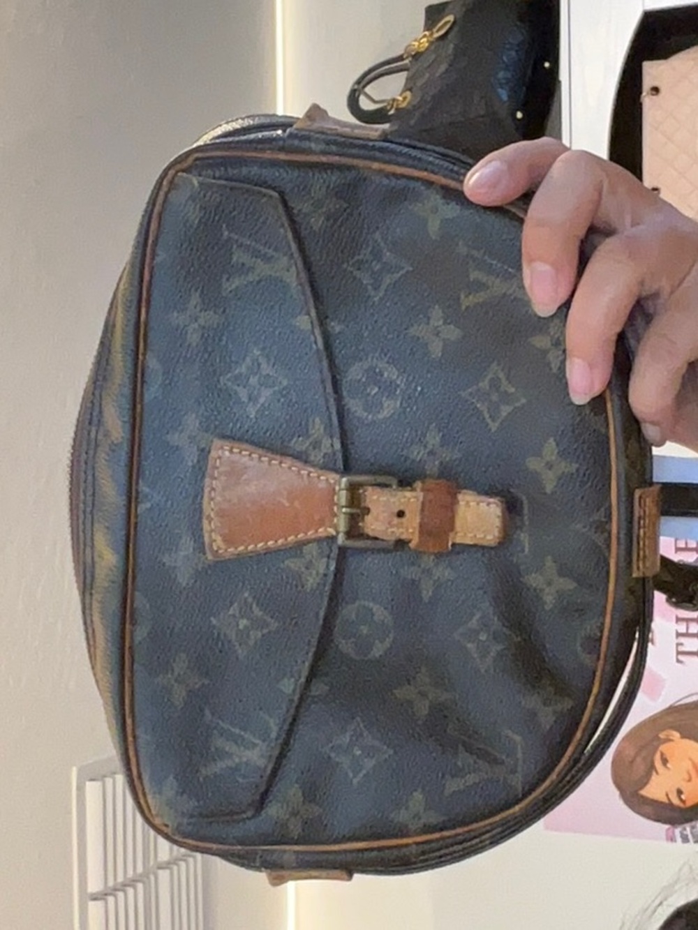 63. LV mono sold as is desc in live no cancel/returns